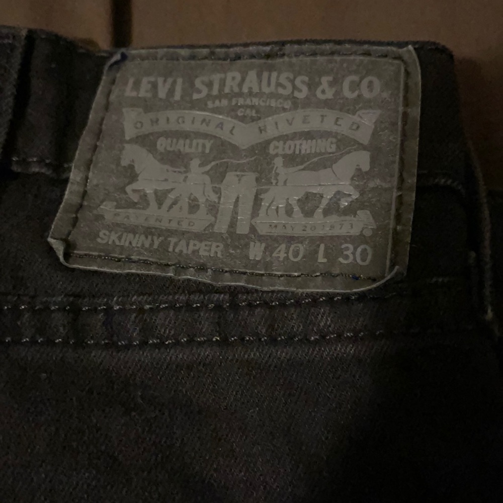 Levi Skinny Taper 40w 30l jeans. - Picture 1 of 3